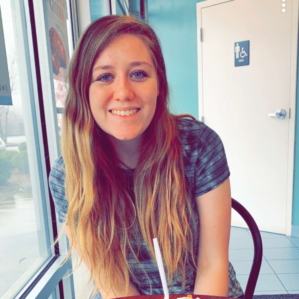 Meet your Posher, Ashley